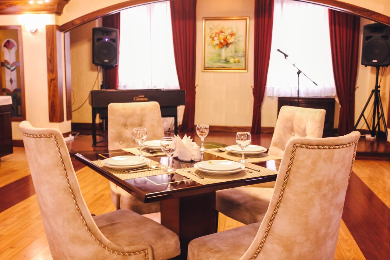 Ganjali Plaza Hotel Baku Kültér fotó